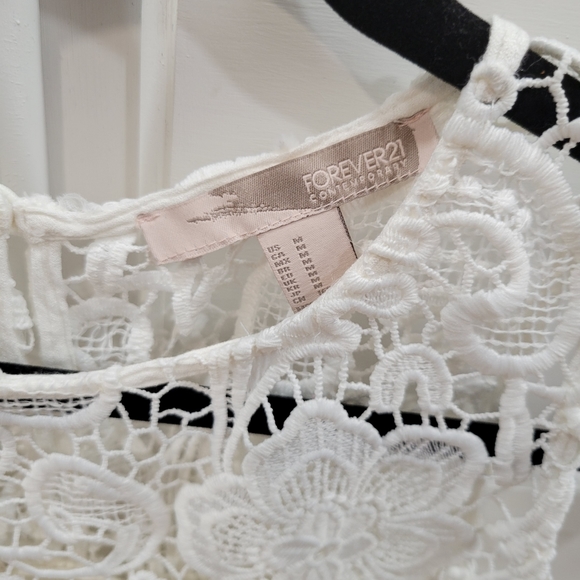 Forever 21 Crochet White Top - Picture 4 of 4